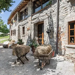 Lantgård Cascina Mirandola, Como